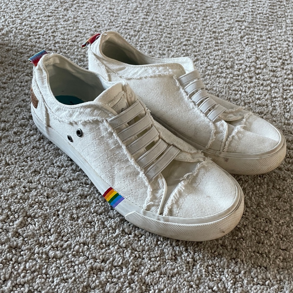 White slip on sneakers